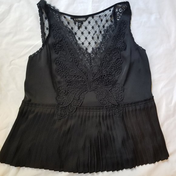 Express Tops - Small black lace sleeveless butterfly top